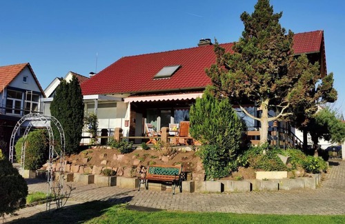 Fischbach bei Dahn Apartamento | Vacation apartment "Löwenstein" - Naturblick vacation apartments