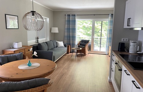 Lalendorf Apartamento | Vacation apartment Seeperle with lake view and direct lake location