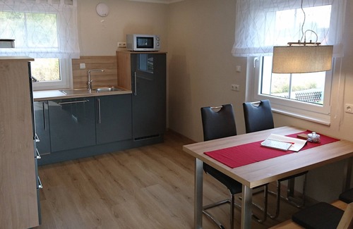 Windischeschenbach Apartamento | Vacation apartment with French balcony and wonderful view