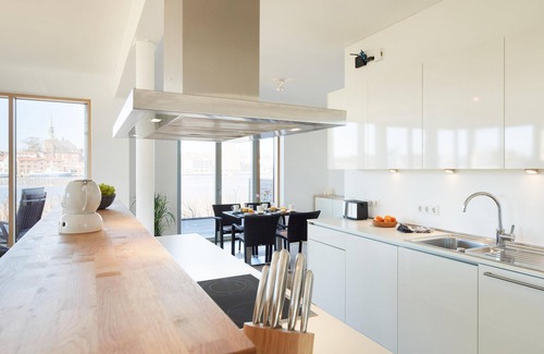 Ellenberg Apartamento | Vacation apartment "Lotsenhaus 12" in the Schleibrücke in Kappeln.