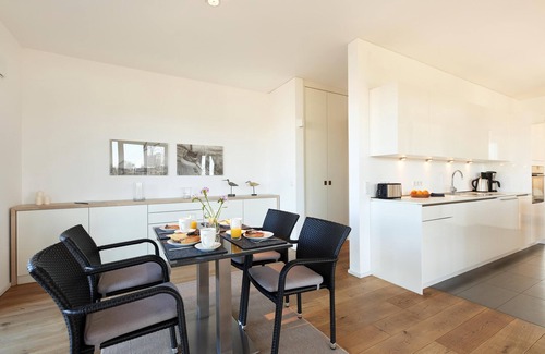 Ellenberg Apartamento | Vacation apartment "Lotsenhaus 12" in the Schleibrücke in Kappeln.