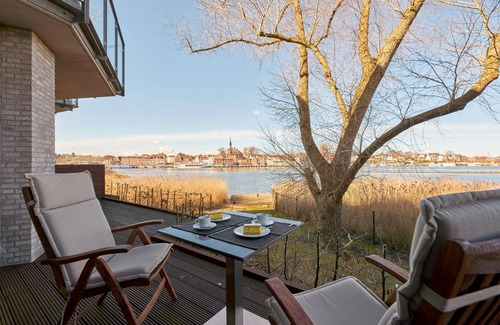 Ellenberg Apartamento | Vacation apartment "Schleiresidenz" in the Schleibrücke in Kappeln.