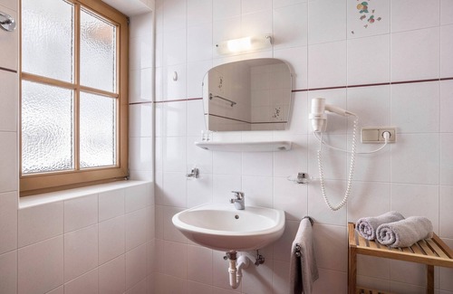Predoi Apartamento | Comfortable Vacation Apartment "Ichatme Klima Apartment 1" with Mountain View, Wi-Fi & Balcony; Parking Available
