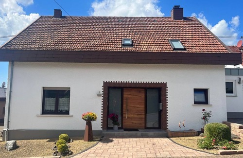 Losheim am See Apartamento | Vacation apartment view of the beautiful countryside