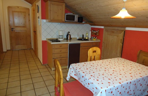 Bad Feilnbach Apartamento | Apartamento, 45 m 2, dormitorio separado, balcón orientado al sur y al este en el distrito de Wiechs