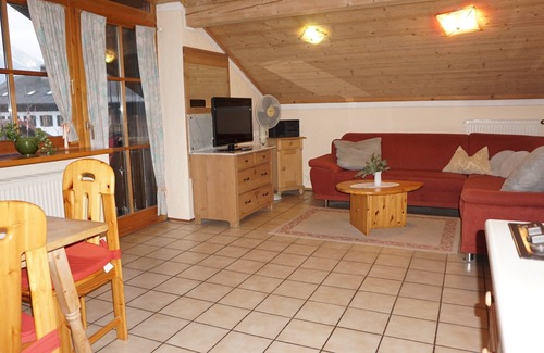 Bad Feilnbach Apartamento | Apartamento, 45 m 2, dormitorio separado, balcón orientado al sur y al este en el distrito de Wiechs