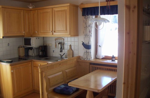 Weissbach an der Alpenstrasse Apartamento | Hermoso apartamento de 3 estrellas en paz. calef. Ubicación en la tierra de Berchtesgadener.