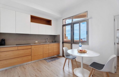 Alcala Apartamento | Apartamento de vacaciones 'Apartamento Bellavista, Bajo Alcalá' con balcón y Wi-Fi