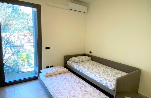 Sala Comacina Apartamento | Apartment - Sunny terrace with a view of the lake