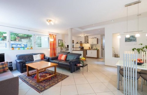 Ueberlingen Apartamento | Vacation apartment/apartment for 6 guests with 85m² in Überlingen (166012)