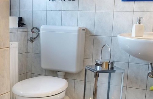Schwackendorf Apartamento | holiday apartment/apt. for 4 guests with 50m² in Hasselberg (145684)