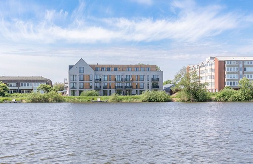 Norderhafen Apartamento | Vacation apartment Auszeit am Deich on Nordstrand for up to 4 people