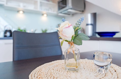 Scharbeutz Apartamento | Vacation apartment/apartment for 2 guests with 44m² in Scharbeutz (294111)