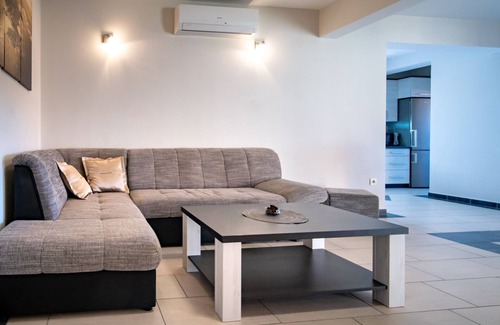 Rab Town Apartamento | Vacation apartment A
