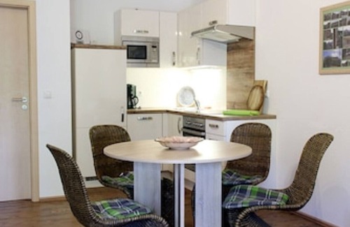 Zutzen Apartamento | Vacation apartment Am Obstbaum "Apple"