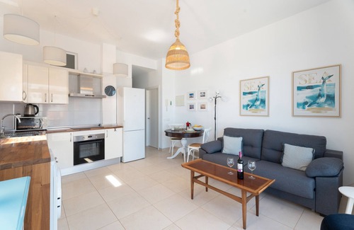 Bajamar Apartamento | Apartamento de vacaciones 'Atlantic Sunsets By Agüita Salada' con vistas al mar, balcón y Wi-Fi