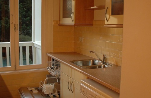 Scheveningen Badplaats Condominio | Vacation apartment centre Scheveningen 100 meters from the beach/sea with garage