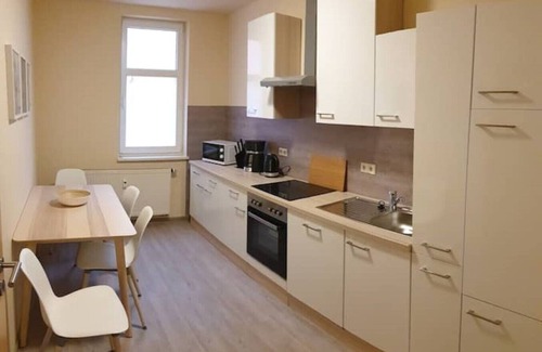 Obstfelderschmiede Apartamento | Vacation apartment Alte Schule "Johann C. F. GutsMuths"