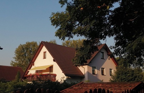 Zwenkau Apartamento | Vacation apartment "Eichholzblick", at the Waldbad Zwenkau