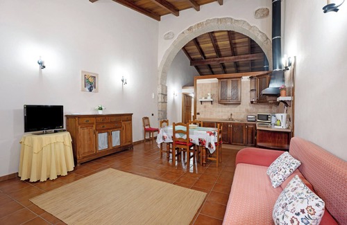 Las Galletas Apartamento | Apartamento de vacaciones 'Finca La Bonita Ap M1' con piscina compartida, terraza compartida y Wi-Fi