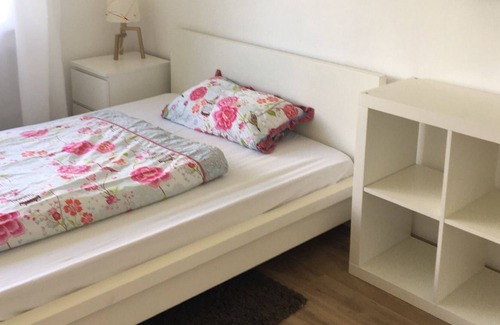 Vordereifel Apartamento | Vacation apartment in Mayen, 3 rooms, garden, bathroom, kitchen max. 8 persons