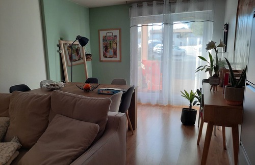 Garrigues Apartamento | Holiday apartment in residential area