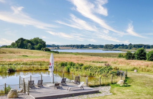 Putbus Apartamento | Vacation apartment in the Wreecher Idyll on Lake Wreechen
