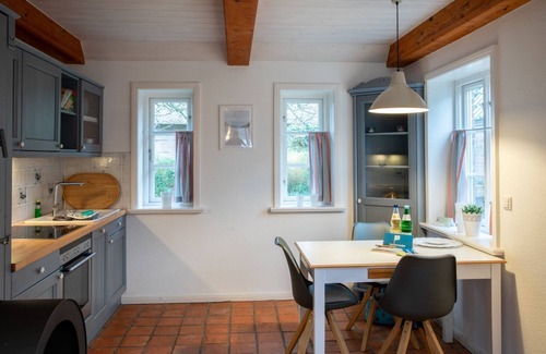 Oldsum Apartamento | Vacation apartment Oldsum - Take a vacation in the artists' village of Oldsum