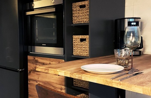 Falkensee Apartamento | Vacation apartment "Seelenruh" in the green oasis on the outskirts of Berlin