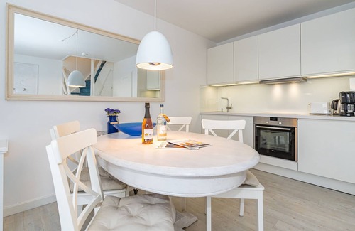 Munkmarsch Apartamento | Vacation apartment Traumblick for max. 4 people - with sea view and balcony