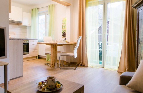 Steinbach am Attersee Apartamento | Vacation apartment Top 6 - Atterseejuwele am See