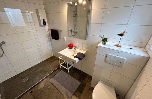 Utzerath Otro | Vacation apartment Wildrose - Landgut Pfauenhof