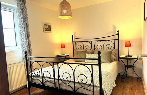 Utzerath Otro | Vacation apartment Wildrose - Landgut Pfauenhof