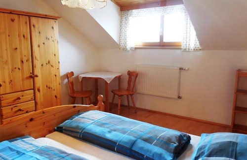 Mariahof Otro | Vacation apartment Zirbitz - Naturparkbauernhof Sperl