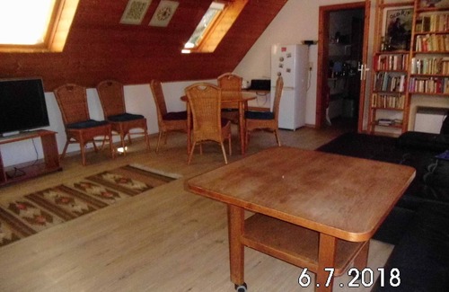 Kuchelmiss Apartamento | Casa de vacaciones - vacaciones en el patio de cerámica
