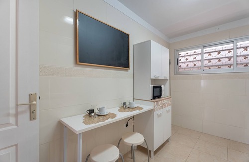 Candelaria Apartamento | Vacaciones 'Candelaria' con vistas al mar, piscina compartida y Wi-Fi