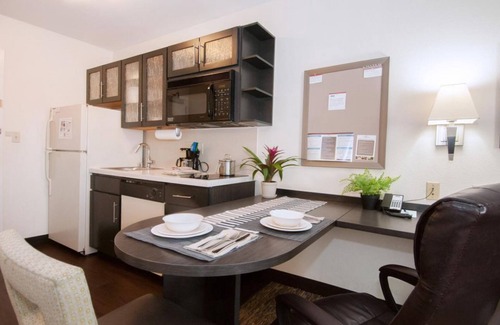 Anaheim Resort Complejo | Vacation Day Is Always A Great Idea! Pets Allowed, Outdoor Patio