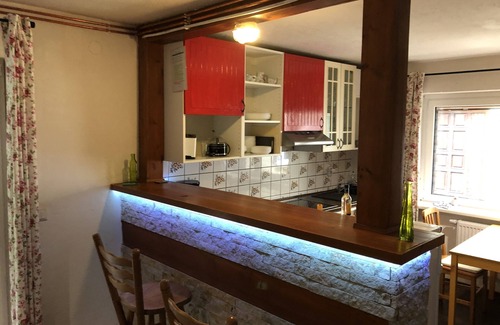 Reinhardtsdorf-Schoena Casa | Casa de vacaciones con 12 camas en zona tranquila del bosque