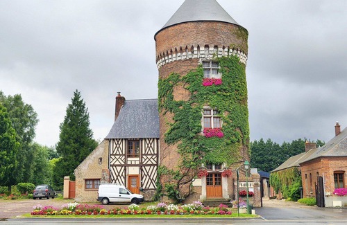 Saint-Leger-aux-Bois Casa | Vacation home in the countryside at Saint Léger aux Bois.