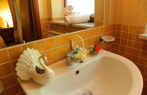 Nerbisci Otro | Casa de vacaciones "Agriturismo Aurora - Olmo" con piscina compartida, terraza compartida y Wi-Fi