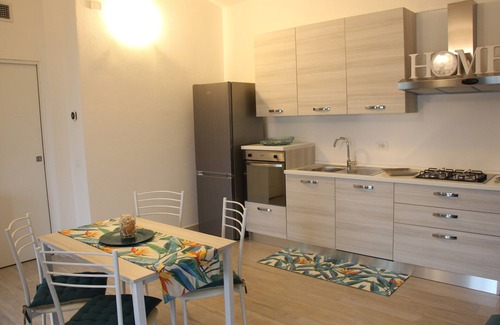 Baia Sant'Anna Casa | Casa de vacaciones "Casa Della Luna" con vistas al mar, piscina privada y Wi-Fi