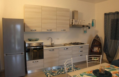 Baia Sant'Anna Casa | Casa de vacaciones "Casa Della Luna" con vistas al mar, piscina privada y Wi-Fi