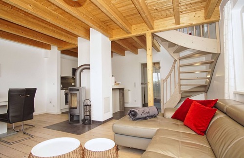 Monchgut-Granitz Casa | Vacation home near the harbor with terrace and sea view - Holiday home TimpeTe Backbord