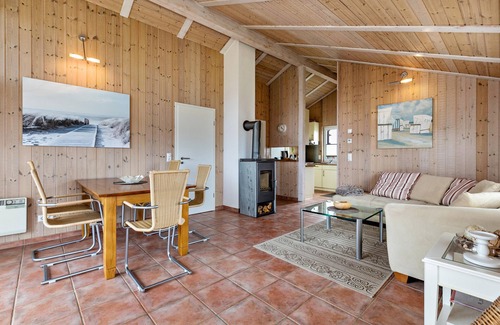 Wesselburenerkoog Casa | Casa de vacaciones "Tohuus" cerca de la playa con Wi-Fi, terraza y jardín