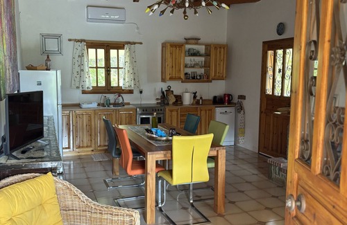 Vasilitsion Casa | Casa de vacaciones "Divas Gartenhaus" con vistas al mar, a la montaña y al pueblo