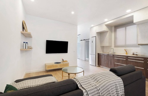 Punta del Hidalgo Apartamento | Casa de vacaciones "Loft Punta del Hidalgo" con vistas al mar, balcón y Wi-Fi