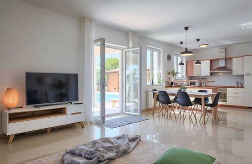 Koromani Casa | Casa de vacaciones Eugen by Interhome