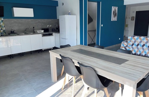 Joue-les-Tours Casa | Vacation home, family, friends or business trip.