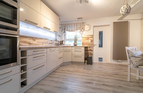 Lensterstrand Casa | Vacation home for 4 guests with 93m² in Grömitz (286959)
