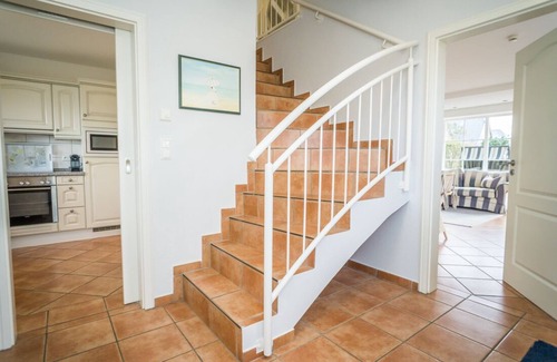 Wenningstedt-Braderup Casa | Vacation home for up to 6 people with garden.